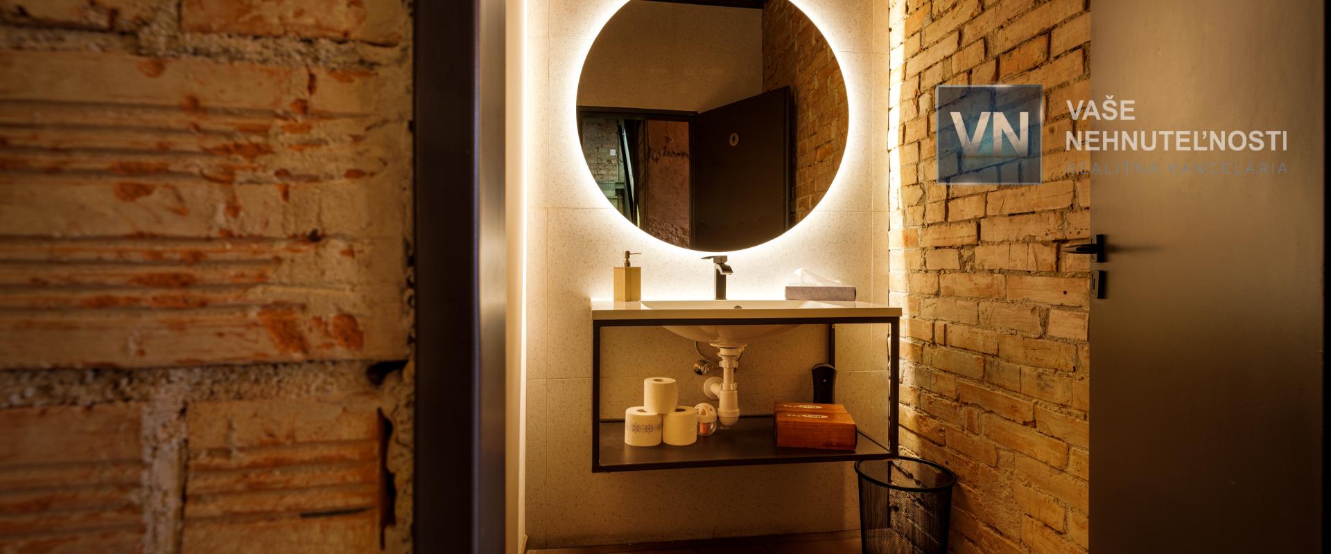 Investičná príležitosť - komerčný priestor oproti PU, Prešov