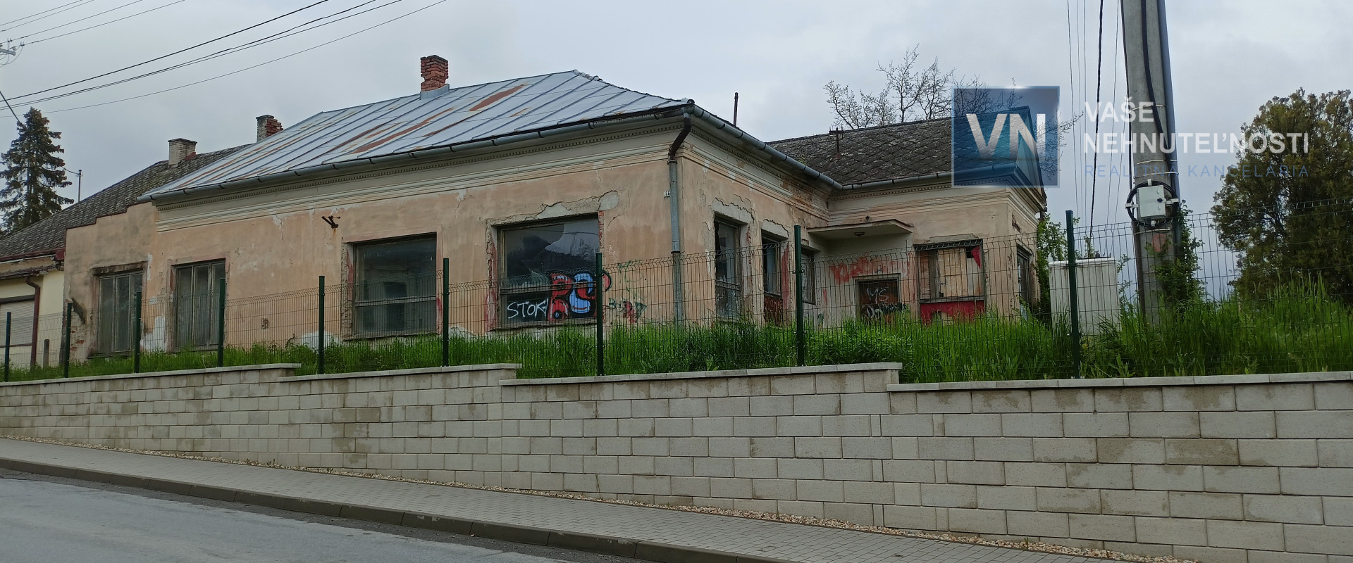 Pozemok so starou budovou na predaj Malý Šariš