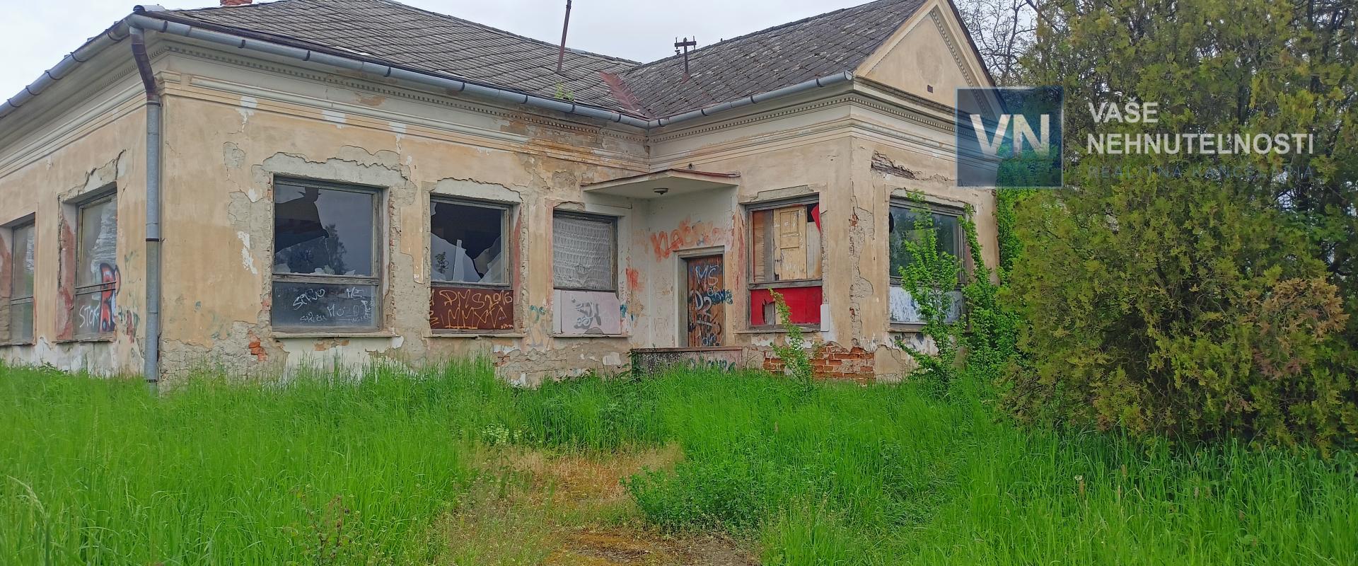 Pozemok so starou budovou na predaj Malý Šariš