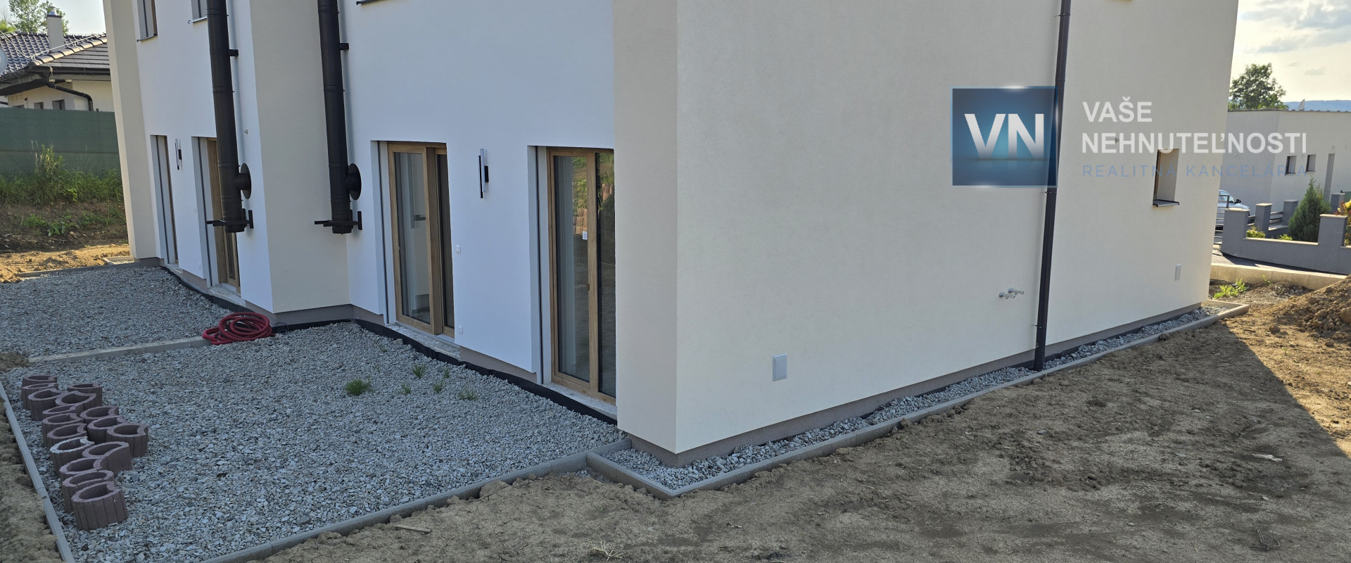 LETNÁ AKCIA : Na predaj rodinný dom Záborské