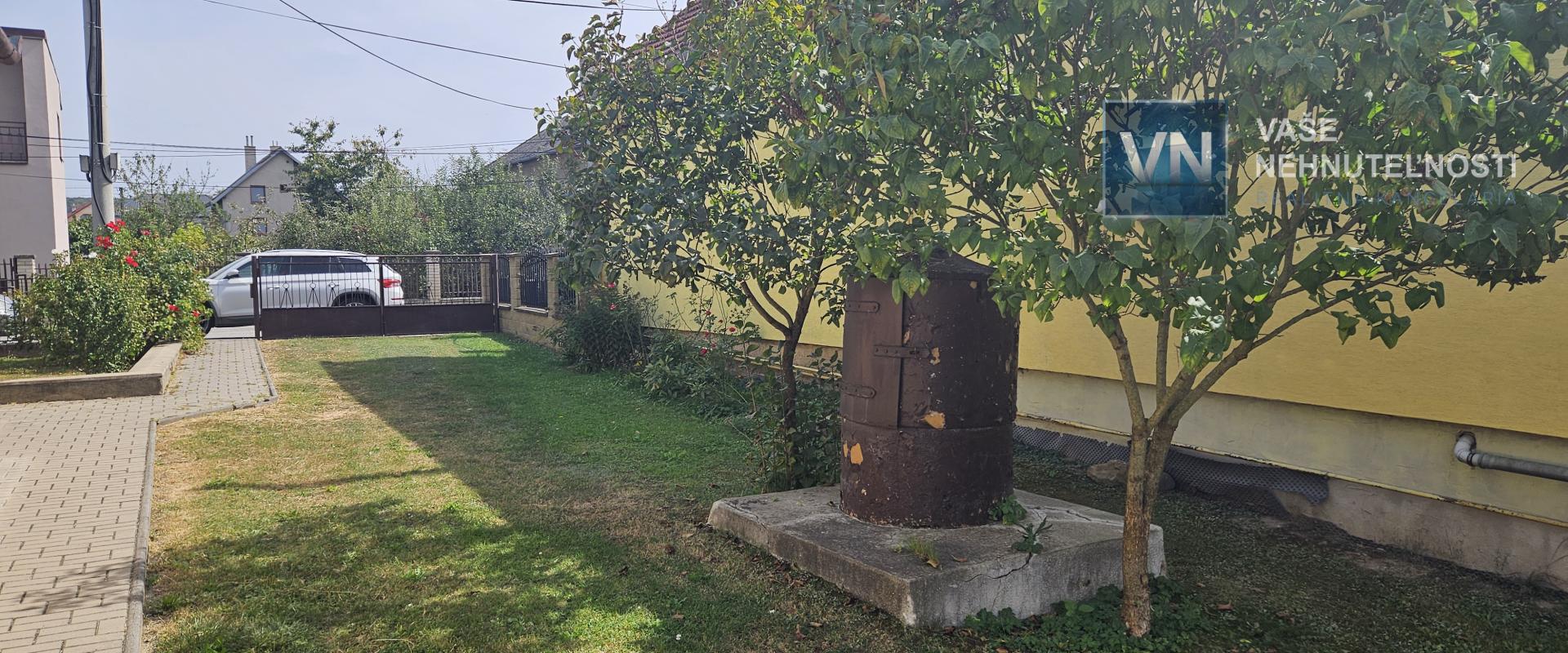 NA PREDAJ  rodinný dom v obci Petrovany