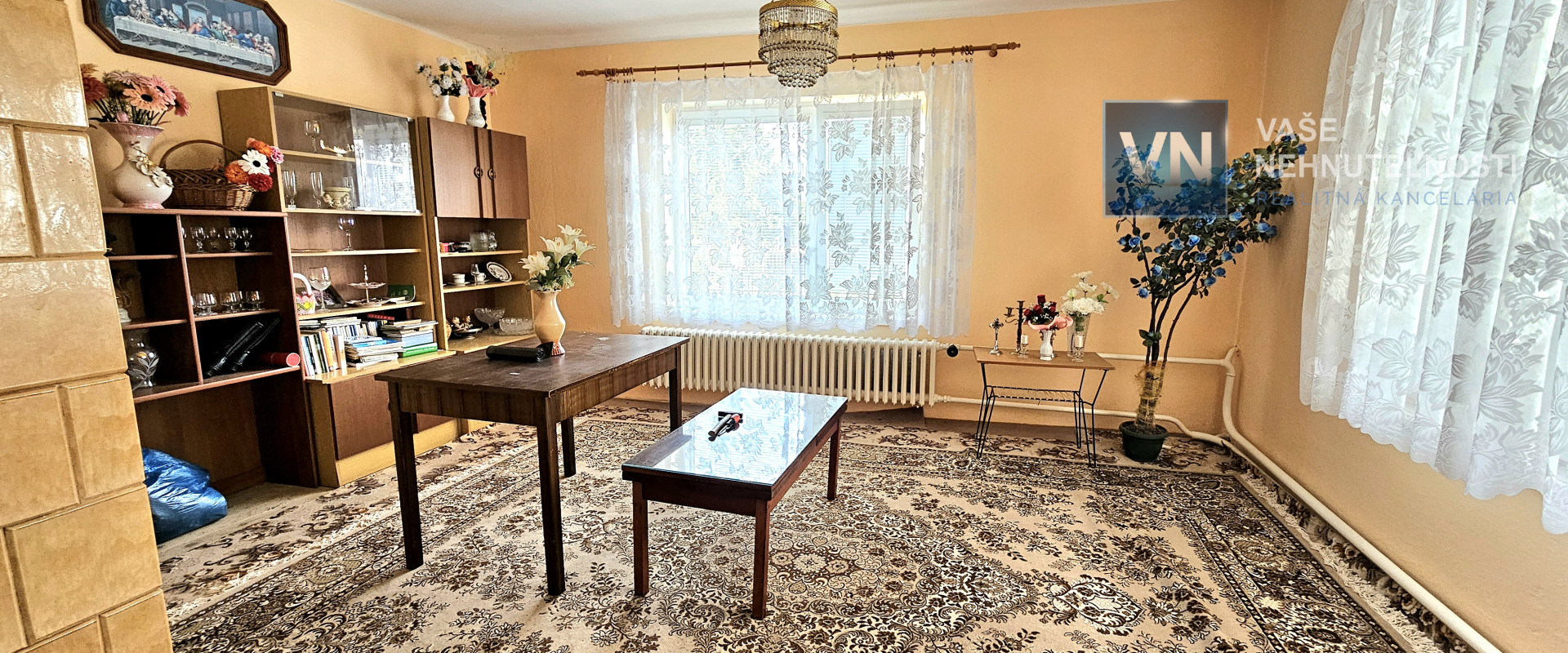 NA PREDAJ  rodinný dom v obci Petrovany