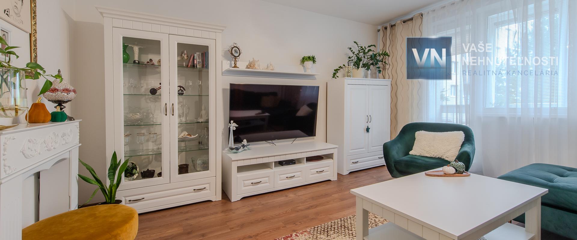 ZNÍŽENÁ CENA : PREDAJ 4 IZBOVÝ BYT NA PEKINSKEJ ULICI, ŤAHANOVCE