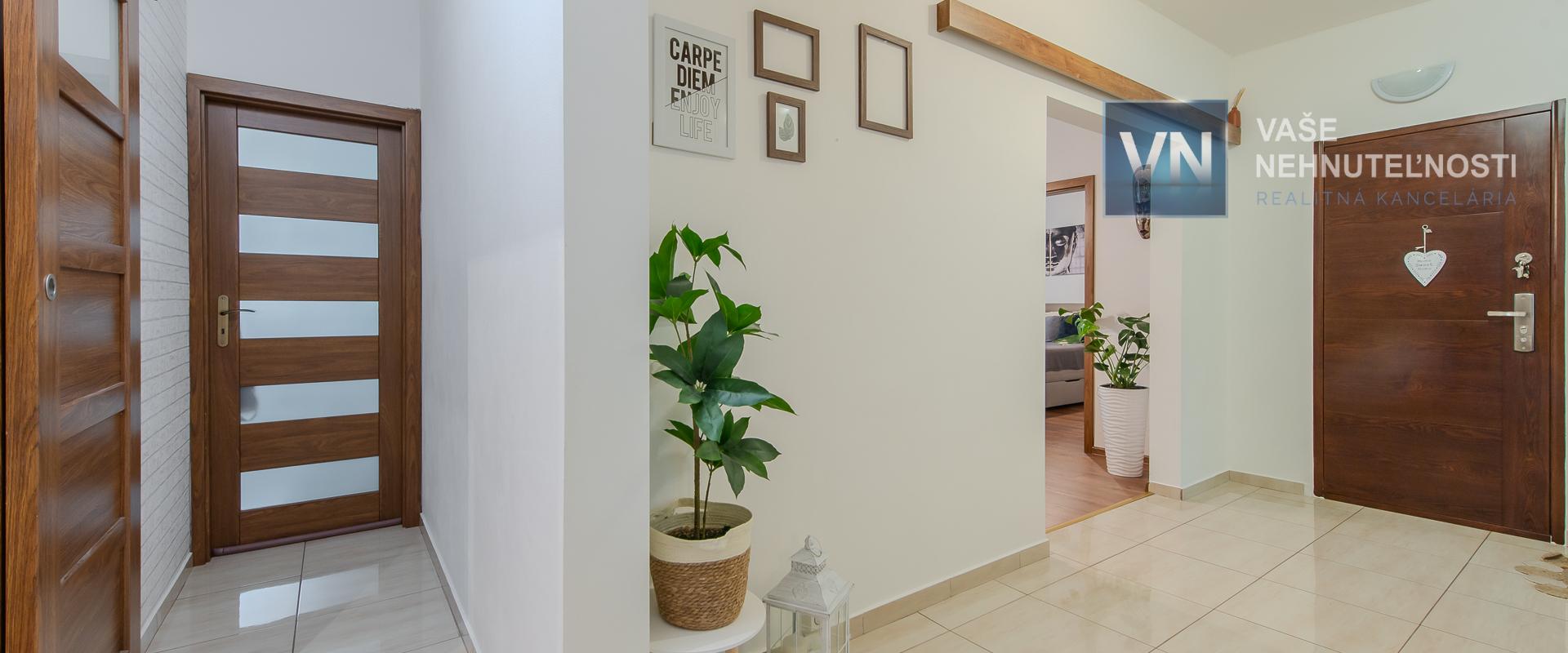 ZNÍŽENÁ CENA : PREDAJ 4 IZBOVÝ BYT NA PEKINSKEJ ULICI, ŤAHANOVCE