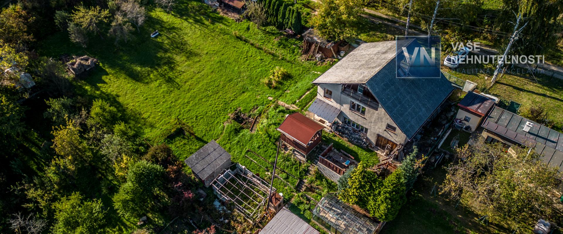 Predaj veľkého pozemku s chatou na Bankove