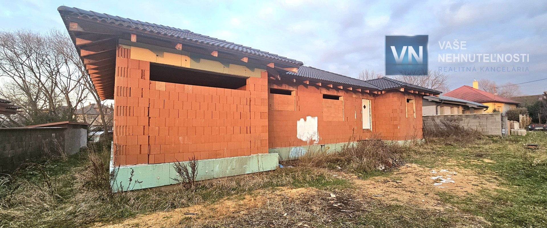 Prešov - Solivar 5 izbový rodinný dom s garážou v štádiu hrubej stavby