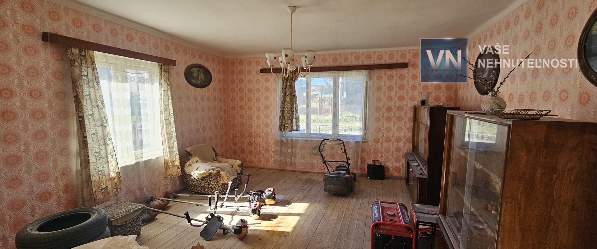Starší rodinný dom s väčším pozemkom, 1487 m2, Záhradné