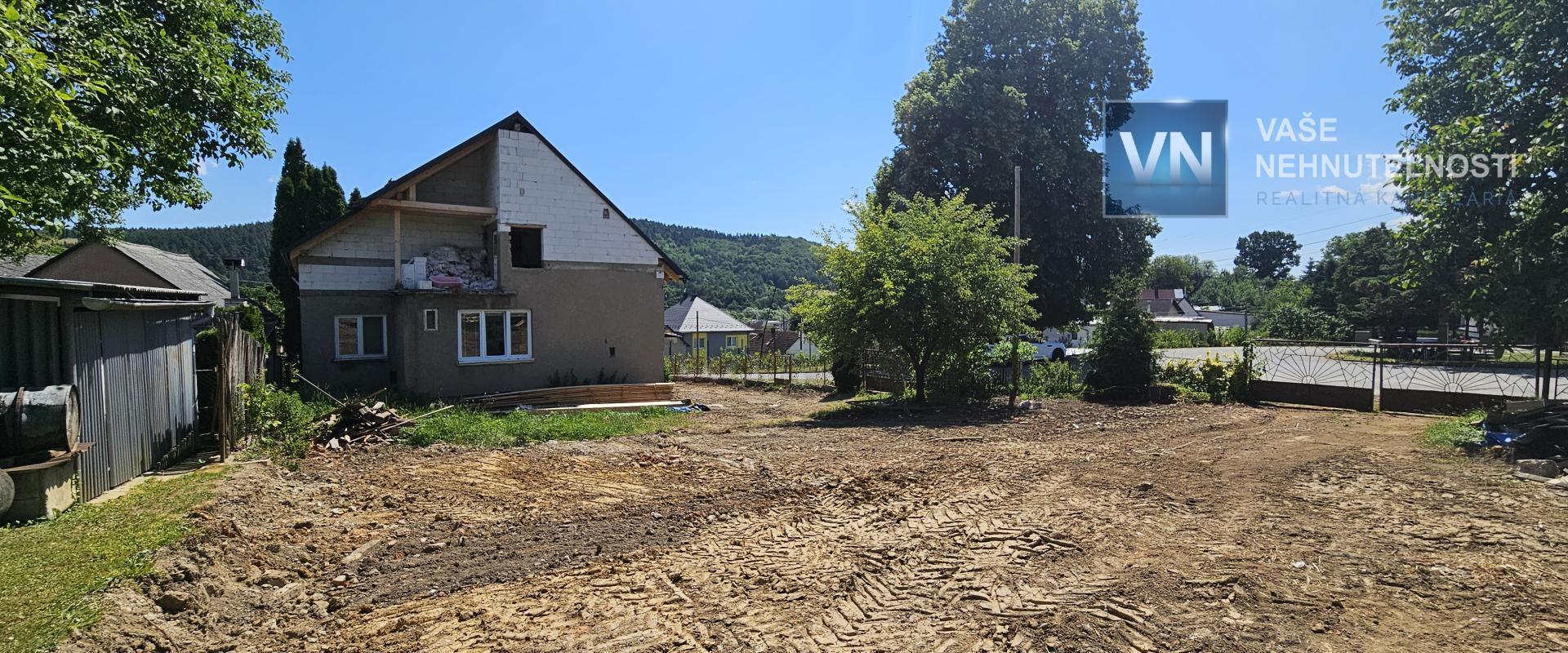 Rodinný dom, dvojgeneračný, pozemok 963 m2, Šariššske Lužianky