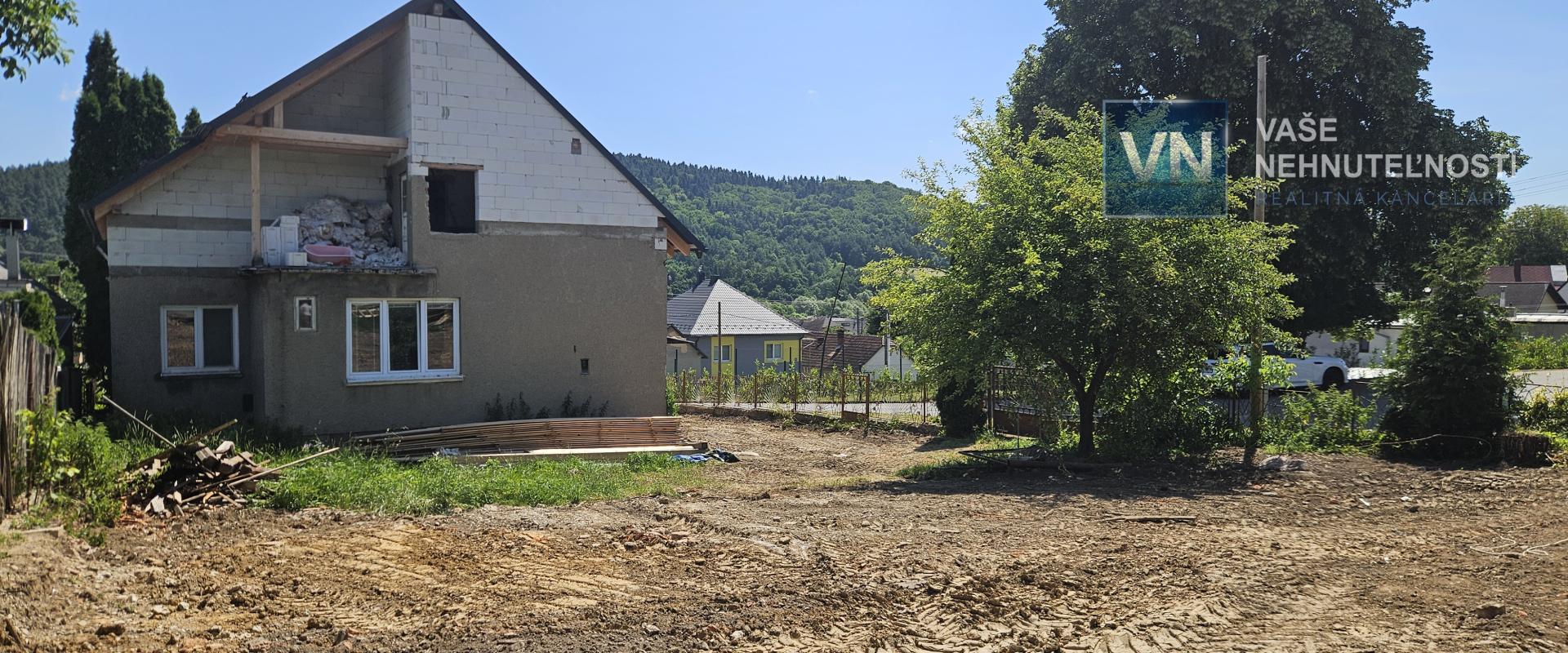 Rodinný dom, dvojgeneračný, pozemok 963 m2, Šariššske Lužianky