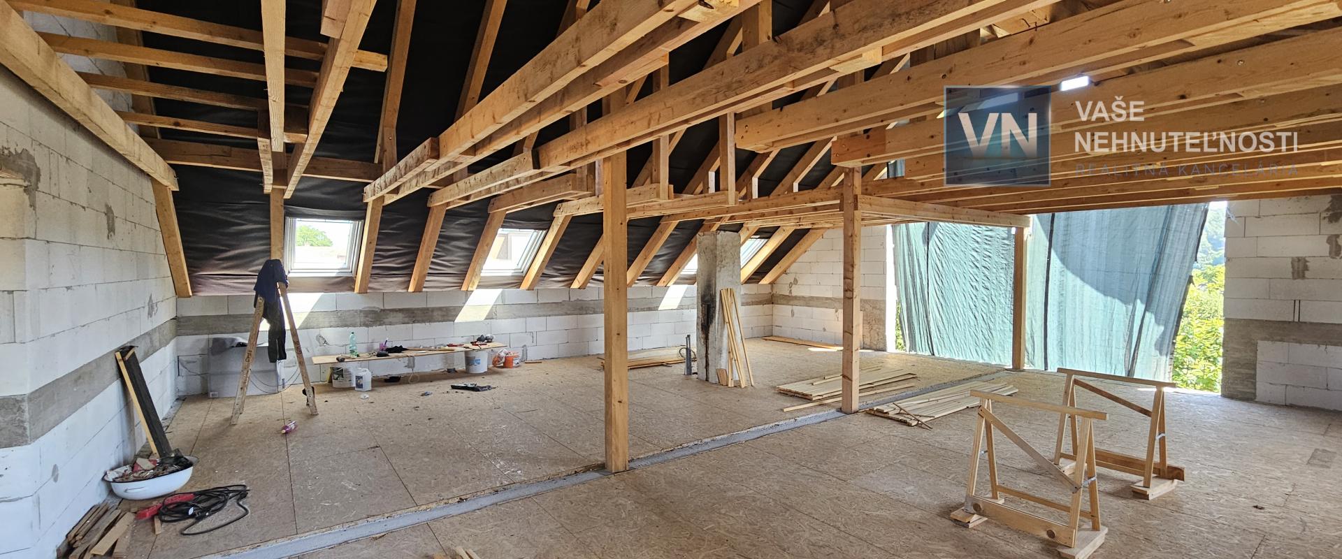 Rodinný dom, dvojgeneračný, pozemok 963 m2, Šariššske Lužianky