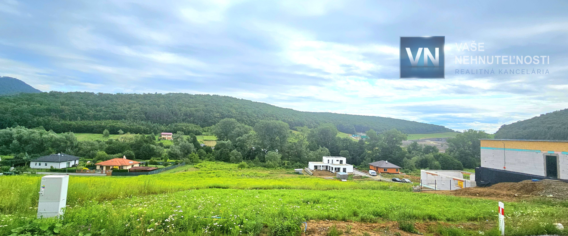 Stavebný pozemok s IS v novej lokalite – Kanaš (1063 m²)