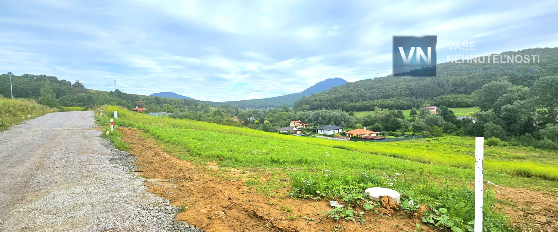 Stavebný pozemok s IS v novej lokalite – Kanaš (1063 m²)