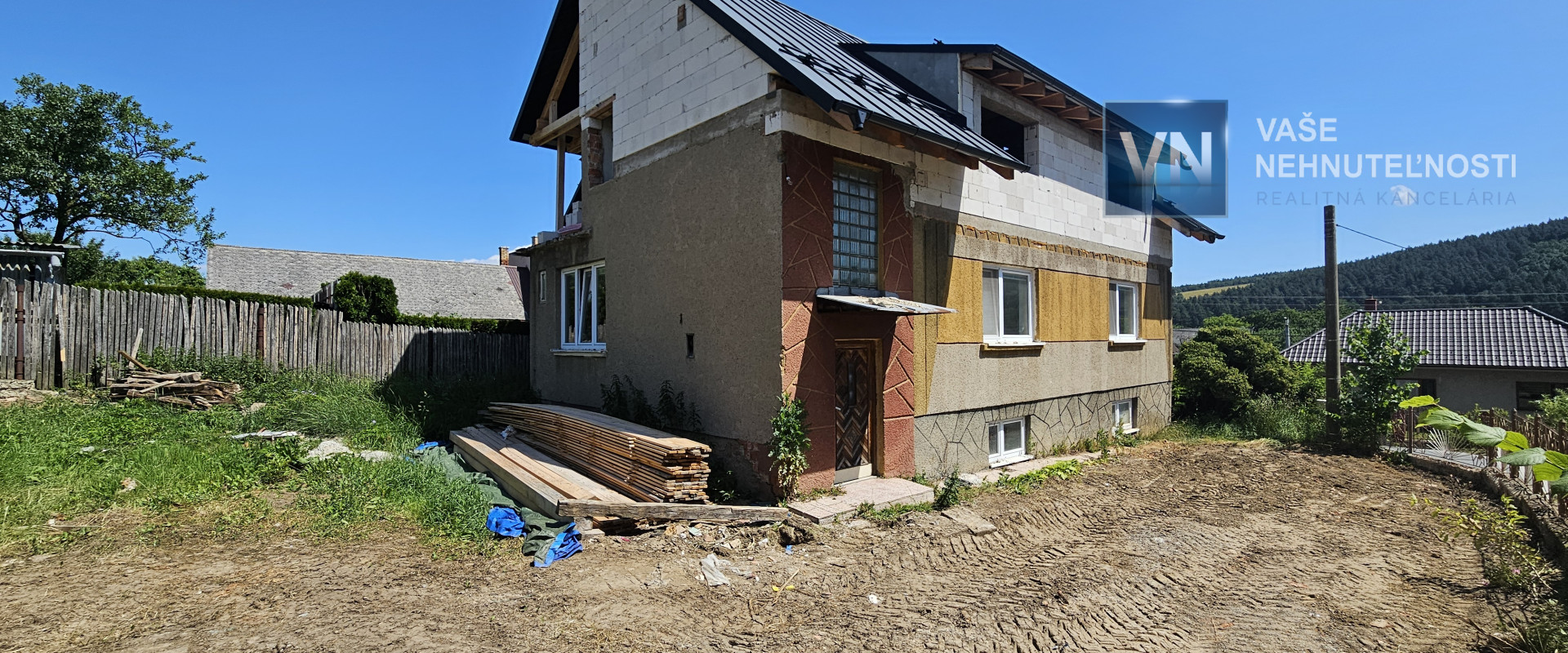 Rodinný dom, dvojgeneračný, pozemok 963 m2, Šarišske Lužianky