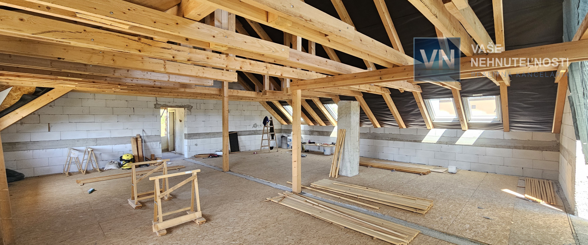 Rodinný dom, dvojgeneračný, pozemok 963 m2, Šarišske Lužianky