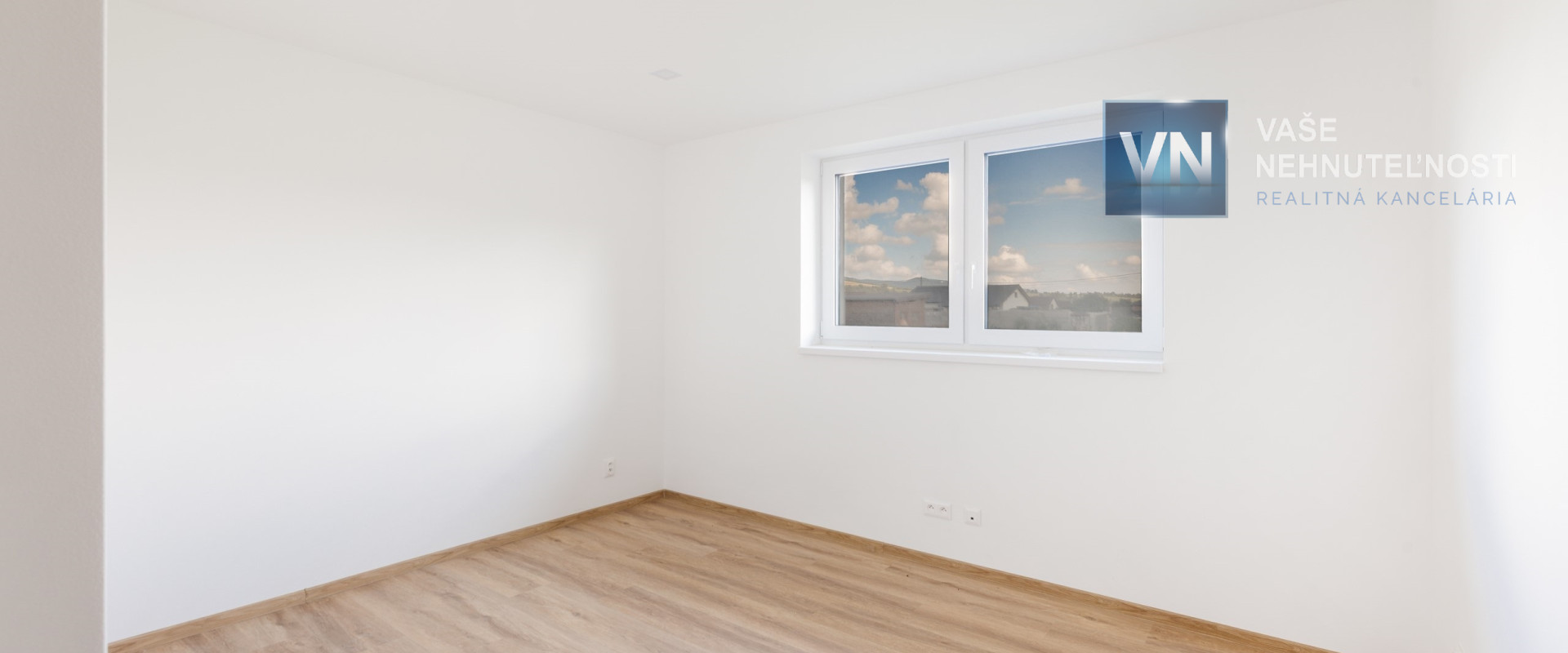 Na predaj:  Rodinný dom v štádiu hrubej stavby v top lokalite – Veľký Šariš – Kanaš