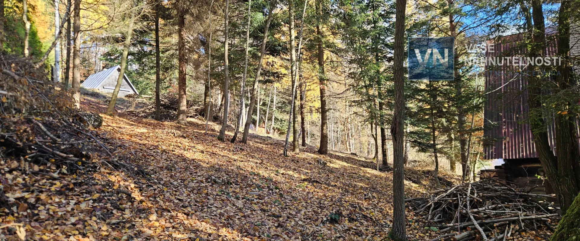 Na predaj veľký pozemok s chatkou v rekreačnej oblasti Drienica