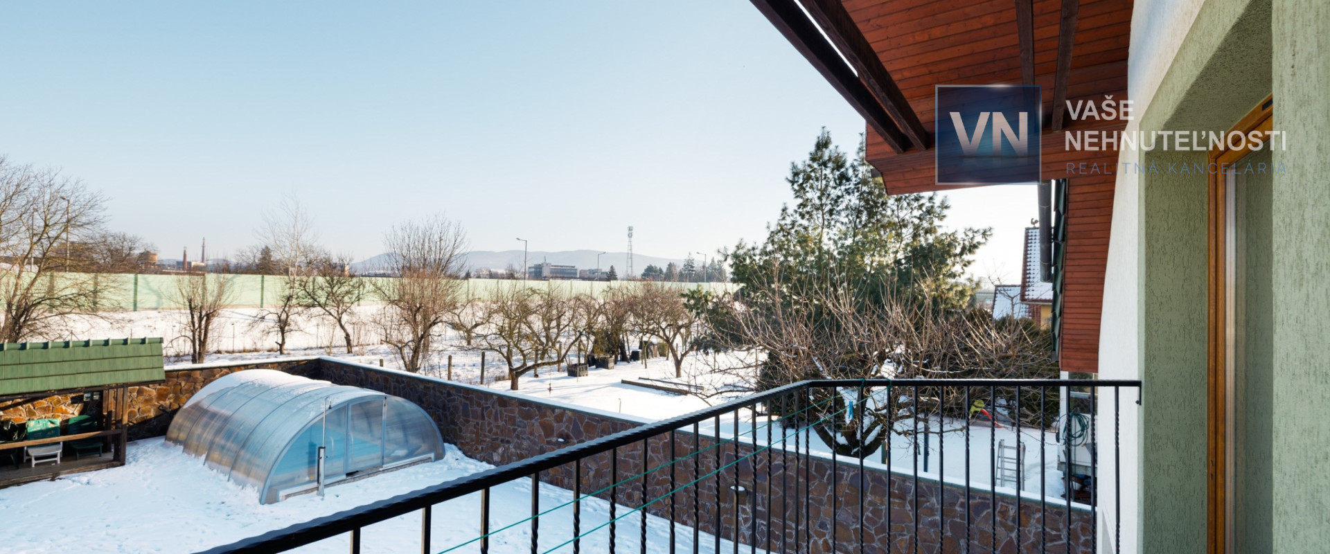 Na predaj rodinný dom s garážou a bazénom, Prešov