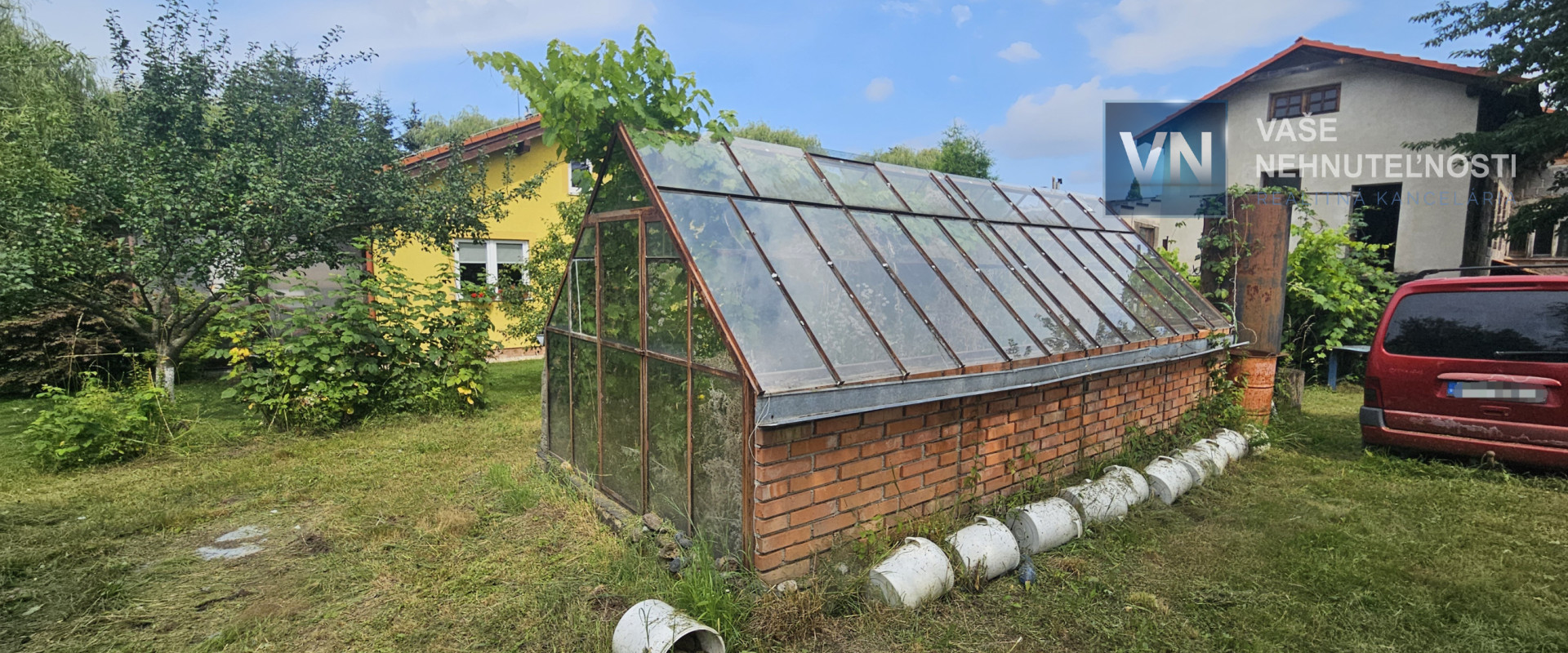Priestor, súkromie a veľká záhrada – rodinný dom vo Vyšnej Šebastovej