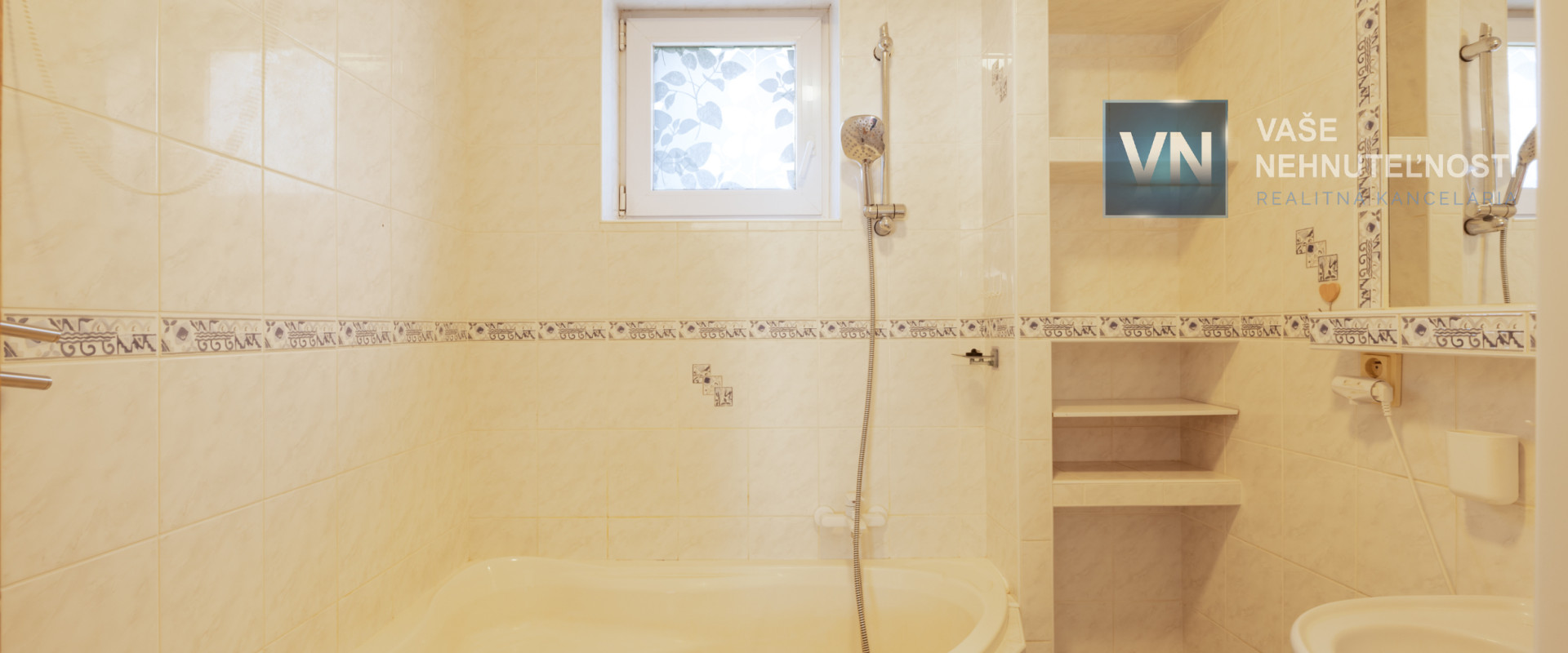 Predaj 3 izbový byt , Ľubotice, Hapákova ulica, 70 m2