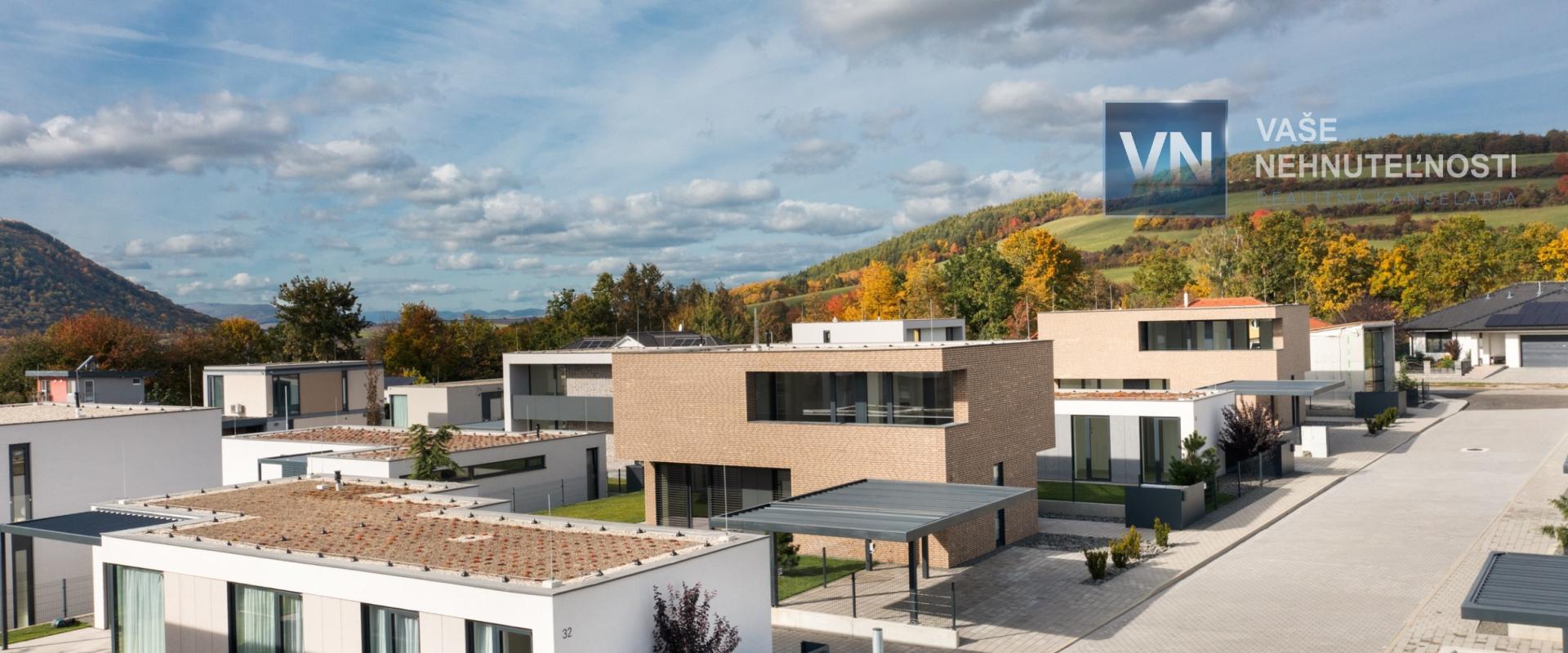 4-izbový bungalov pri Prešove | Slnečná štvrť, Kanaš