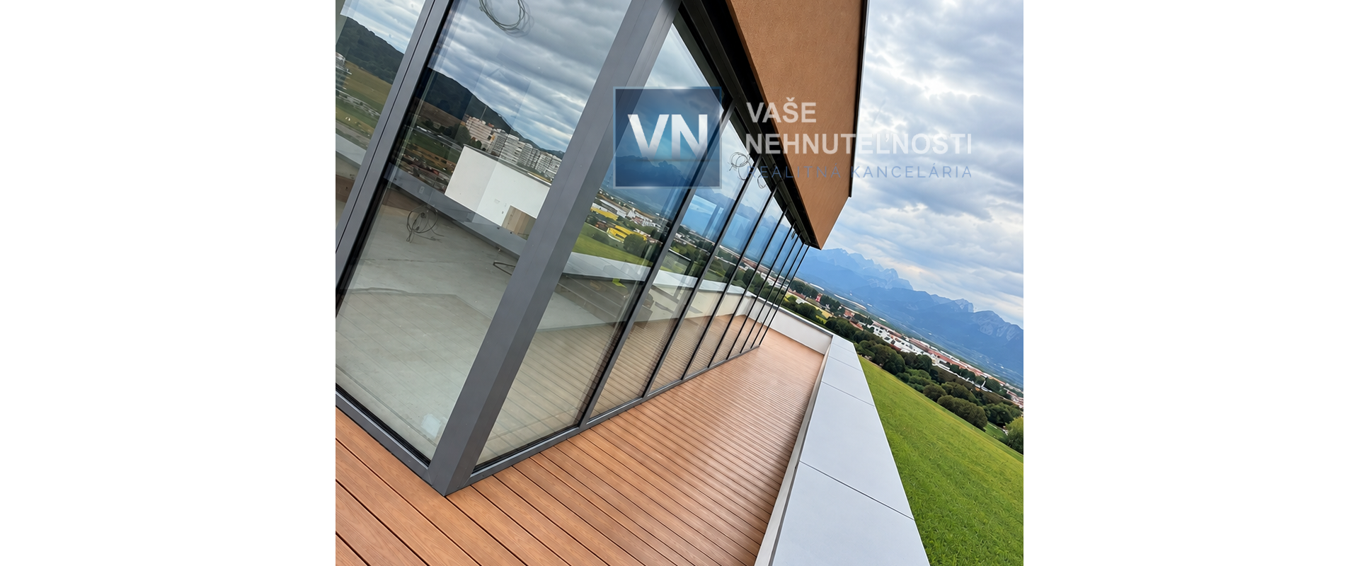 POSLEDNÝ PENTHOUSE |POPRAD | CELÉ POSCHODIE | 499 990 €
