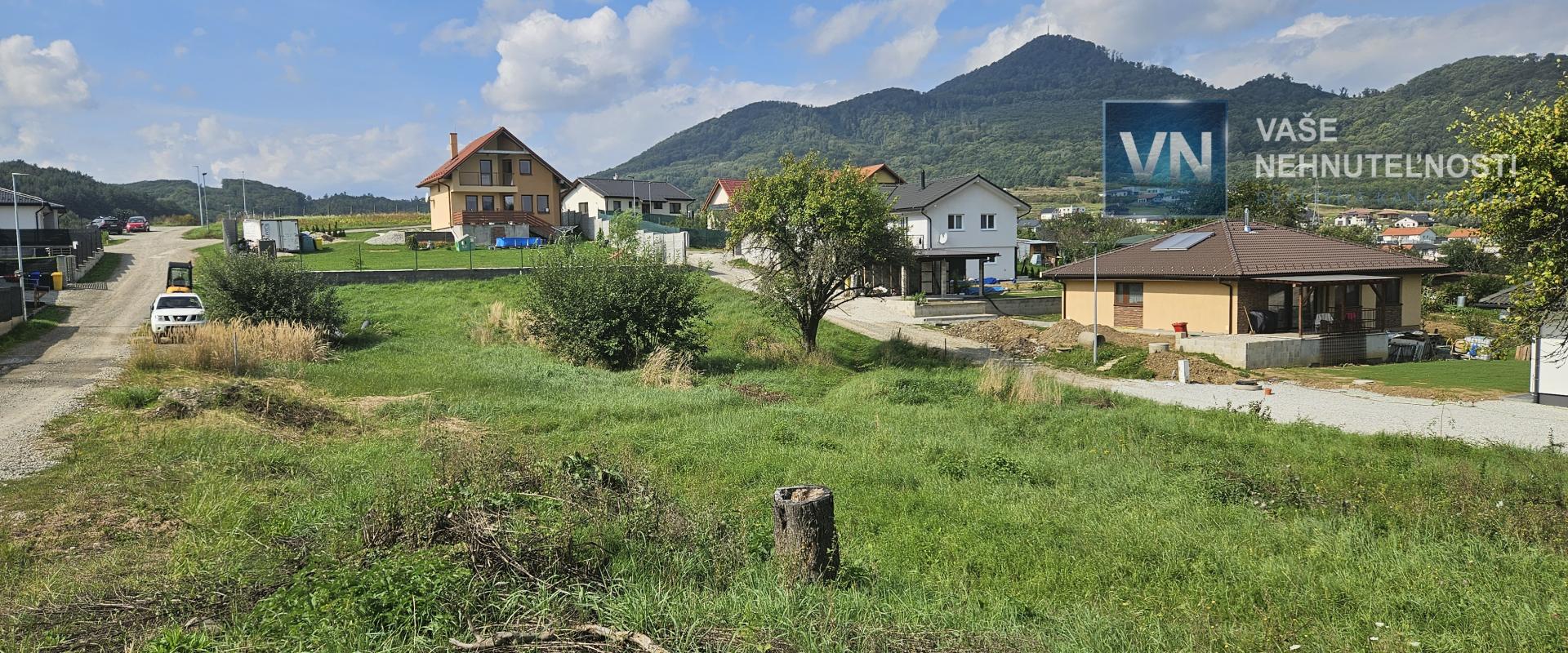 NA PREDAJ | 2 stavebné pozemky – Fintice, len 7 km od Prešova