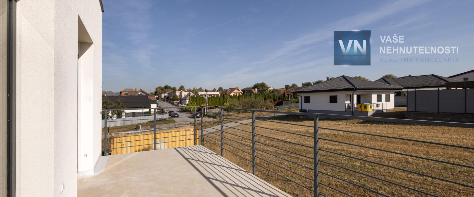 Moderná 5-izbová novostavba rodinného domu, Ľubotice