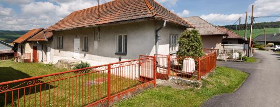 Starší rodinný dom s väčším pozemkom, 1635 m2, Veľký Slivník