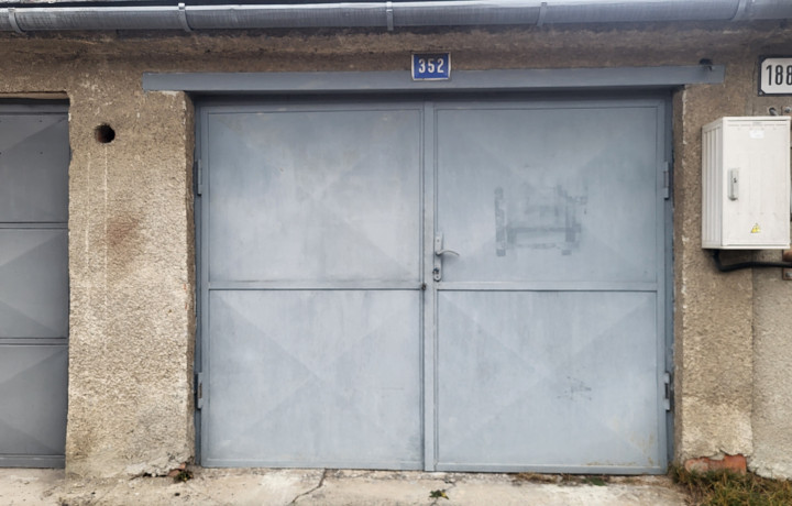 Na predaj garáž na Levočskej ulici v Prešove o výmere 18m2