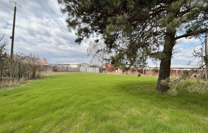 PRÉMIOVÁ PONUKA – Investičný pozemok v exkluzívnej lokalite Ľubotice